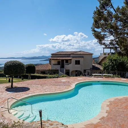 Pevero Golf Clubvista Mare E Piscina شقة